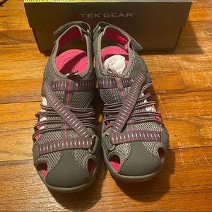 tek gear shoes womens